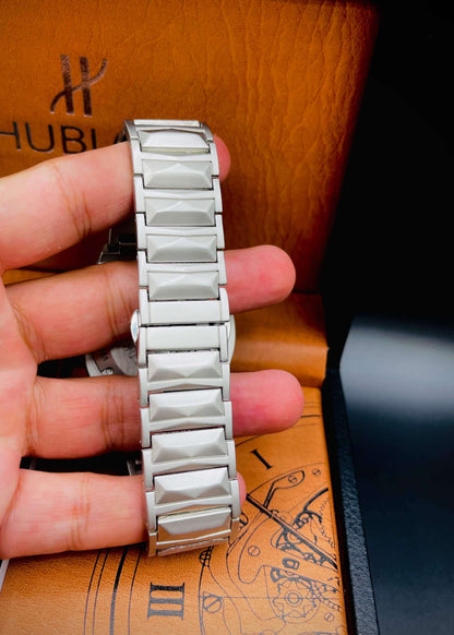 Hublot Diamond Cut Date Adjustment