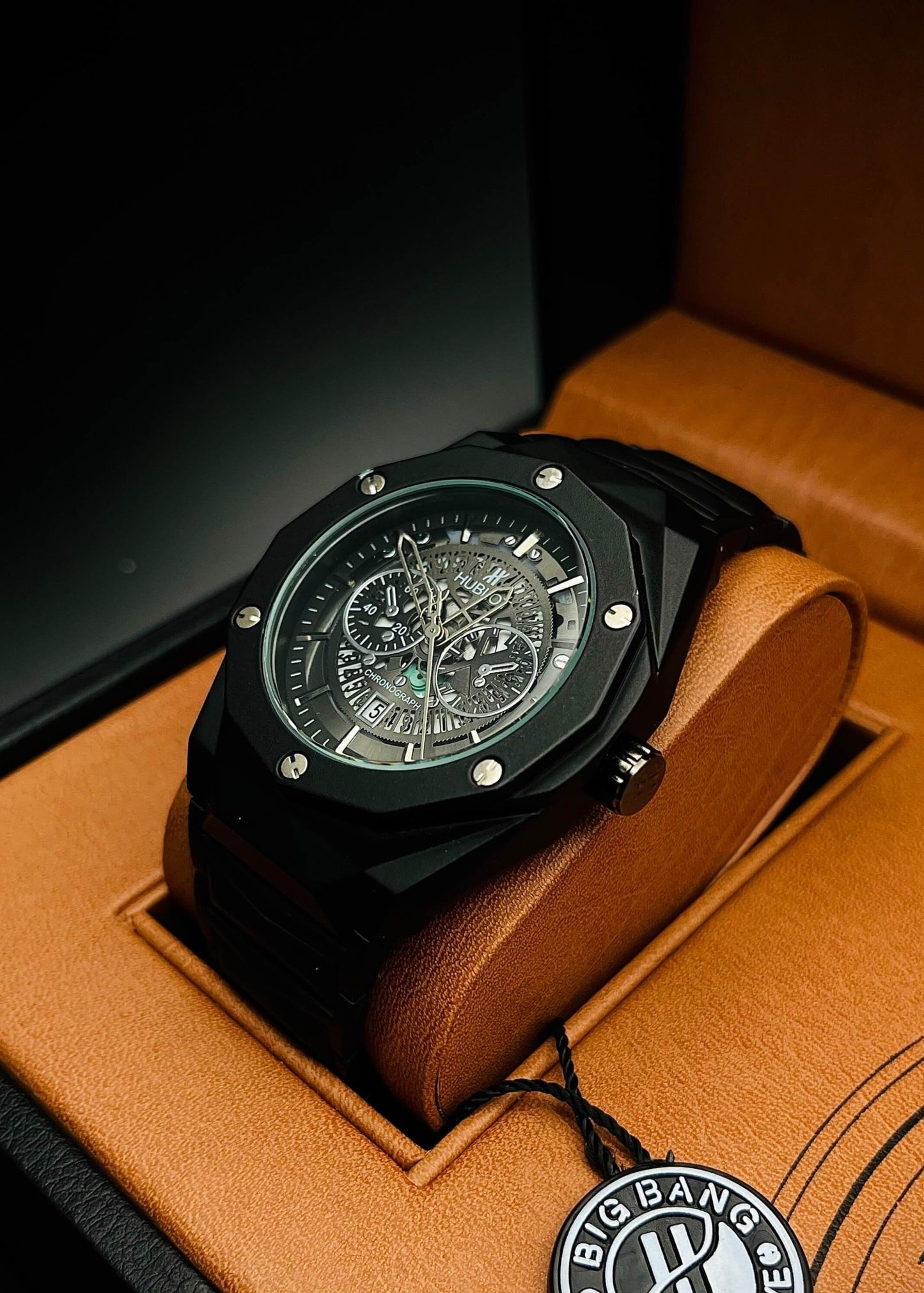 Hublot Diamond Cut Date Adjustment